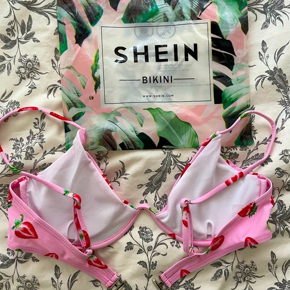 Shein Strawberry Bikini Top Size S - Picture 3 of 6